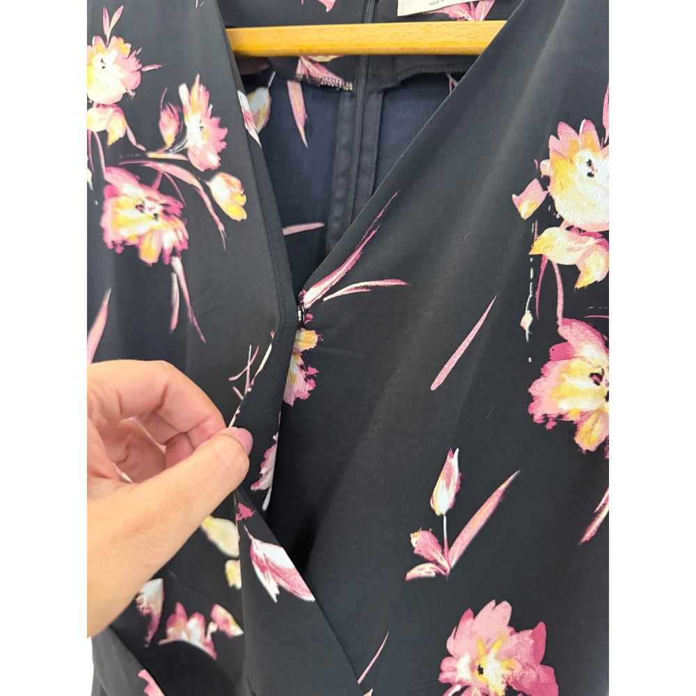 Active USA Floral Print Jumpsuit Wide Leg V Neck Black Casual Medium/Large NWT - Picture 8 of 15